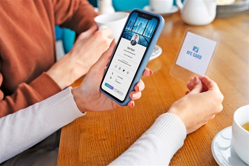 Mệt mỏi vì trao đổi danh thiếp? NFC Card là chìa khóa kết nối mới!