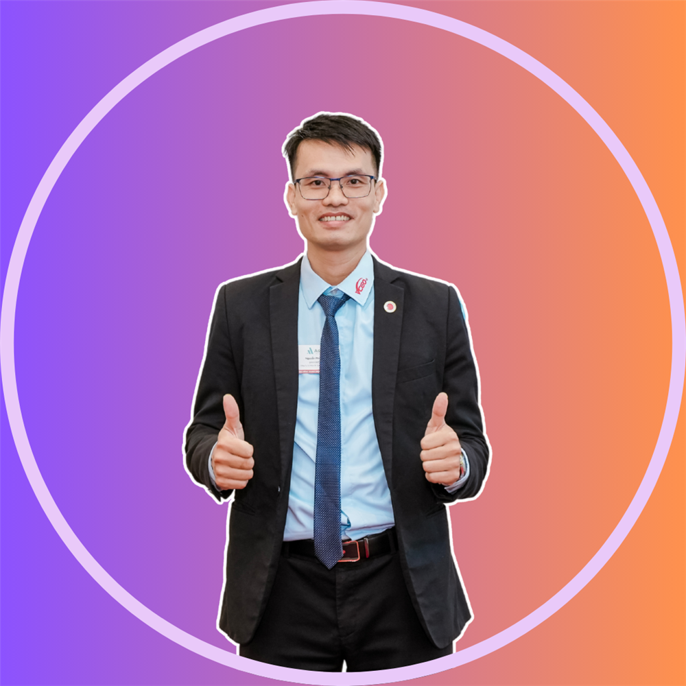 Hùng Nguyễn MFA (Nguyễn Phi Hùng)